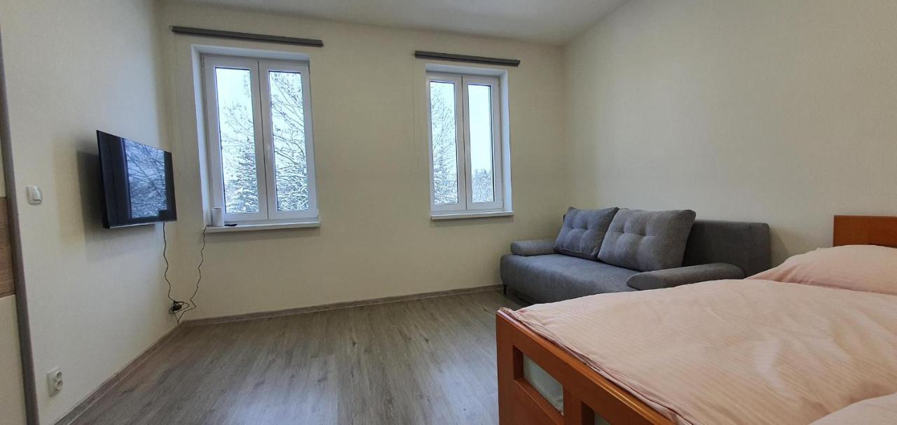 Apartment 35M2 Karlovy Vary Exterior foto
